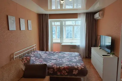 1-комнатная квартира в Комсомольске-на-Амуре, пр-кт Ленина, 42