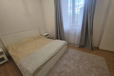 3-комнатная квартира в Москве, Мичуринский пр-кт, 80, м. Озёрная