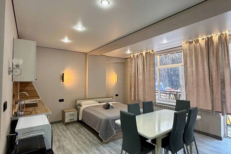 2-комнатная квартира в Домбае, Домбай, Альпийский пер., 6