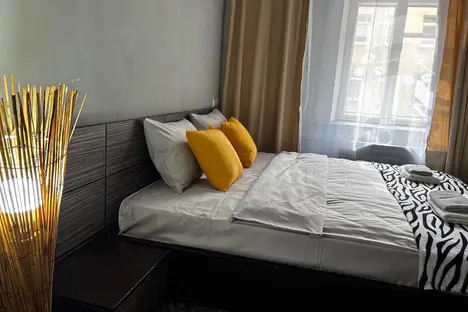 Комната в Санкт-Петербурге, Угловой пер., 6