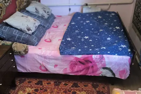 2-комнатная квартира в Свердловске, кв-л 50-летия Октября, 2