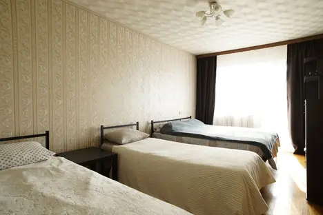 3-комнатная квартира в Калуге, ул. Дзержинского, 71