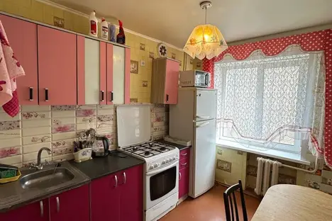 3-комнатная квартира в Петрикове, Петриков, Коммунистическая ул., 1