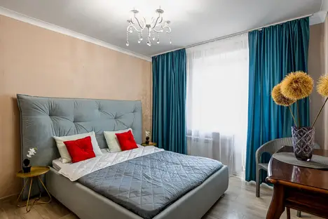 3-комнатная квартира в Казани, Вахитовский р-н , ул. Татарстан, 9