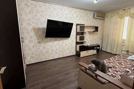 2-комнатная квартира в Ейске, ул. Калинина, 279