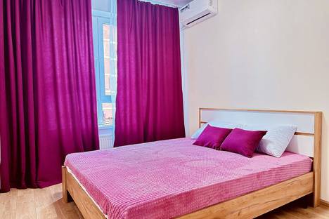 Трёхкомнатная квартира в аренду посуточно в Краснодаре по адресу ул. Западный Обход, 42/4к2