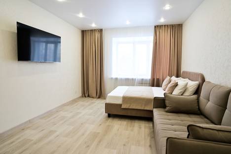 3-комнатная квартира в Нижневартовске, пр-кт Победы, 18