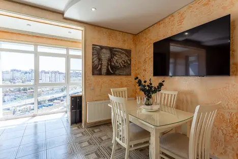 2-комнатная квартира в Сочи, мкр. Центральный, ул. Горького, 87/1