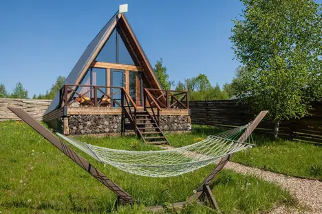 Дом в Московской области, Московская область, г.о. Серпухов, д. Якшино, Тихая ул., 4