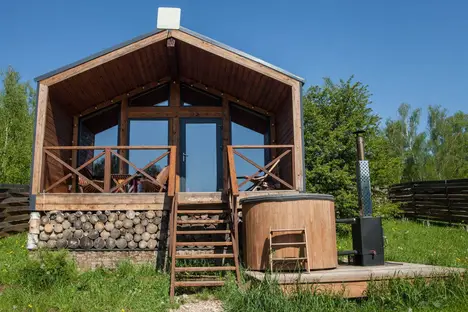 Дом в Московской области, Московская область, г.о. Серпухов, д. Якшино, Тихая ул., 4