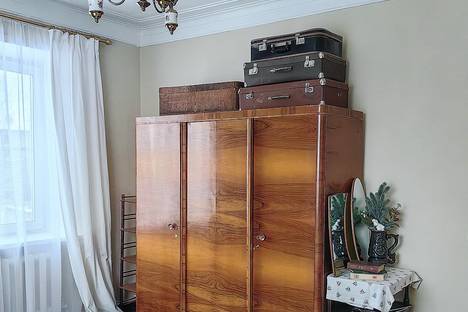 Двухкомнатная квартира в аренду посуточно в Пскове по адресу ул. Яна Фабрициуса, 28