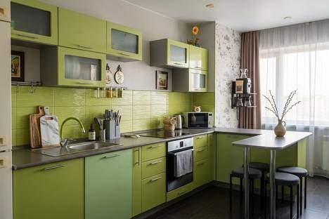 2-комнатная квартира в Сургуте, ул. Островского, 3