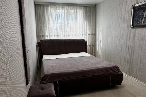 2-комнатная квартира в Хабаровске, кв-л ДОС, 24