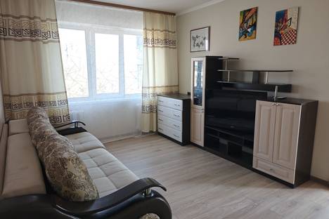 Двухкомнатная квартира в аренду посуточно в Владивостоке по адресу ул. Калинина, 111