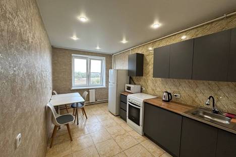 3-комнатная квартира в Слуцке, Слуцк, 2-й пер. Максима Богдановича, 31