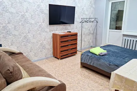 2-комнатная квартира в Надыме, Надым, Комсомольская ул., 20