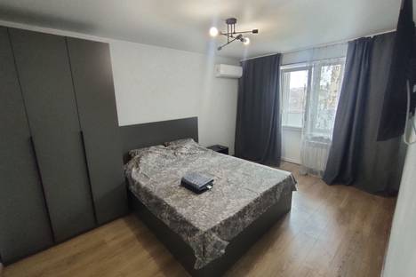 2-комнатная квартира в Симферополе, Севастопольская ул., 26