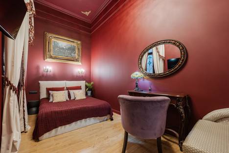 Однокомнатная квартира в аренду посуточно в Санкт-Петербурге по адресу Спасский пер., 9/24