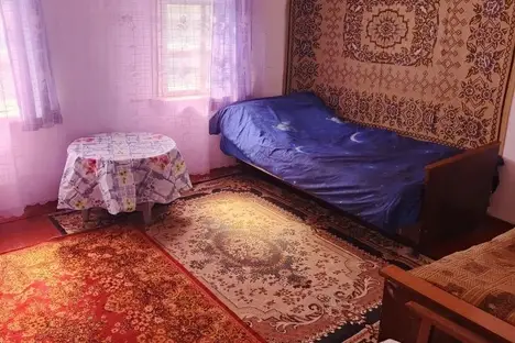 Дом в Углегорске, Углегорск, ул. Матросова, 65