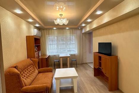 2-комнатная квартира в Енакиево, Енакиево, пр-кт Шевченко, 86