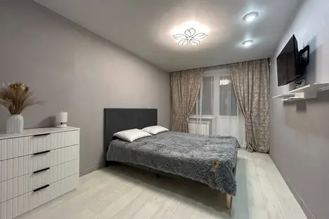 3-комнатная квартира в Хабаровске, Хабаровск, Пионерская ул., 42