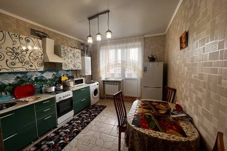 2-комнатная квартира в Ейске, Ейск, Октябрьская ул., 3