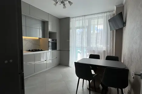2-комнатная квартира в Калининграде, ул. Виктора Денисова, 18