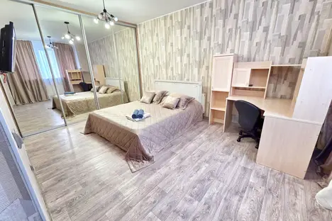 2-комнатная квартира в Сургуте, ул. Профсоюзов, 38
