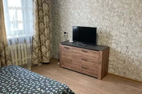 1-комнатная квартира в Енакиево, Енакиево, пр-кт Ленина, 95