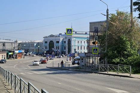 Комната в Иркутске, ул. Челнокова, 24