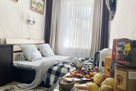 1-комнатная квартира в Симферополе, ул. Володарского, 4