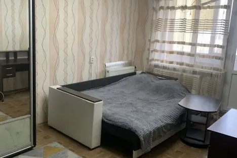 1-комнатная квартира в Брянке, мкр. Тополь, 22