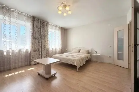 2-комнатная квартира в Калуге, Калуга, ул. Луначарского, 26