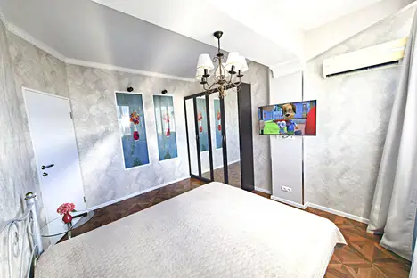 3-комнатная квартира в Адлере, ул. Куйбышева, 5