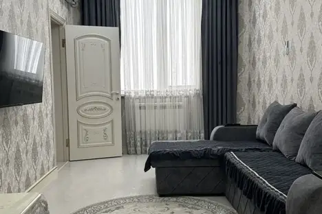 3-комнатная квартира в Махачкале, пр-кт Али-Гаджи Акушинского, 393Гк4