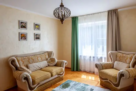2-комнатная квартира в Кисловодске, ул. Тельмана, 3
