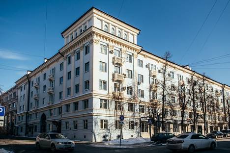 Четырёхкомнатная квартира в аренду посуточно в Казани по адресу ул. Островского, 1/6, метро Площадь Тукая
