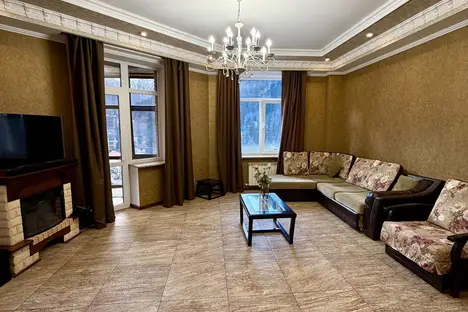 2-комнатная квартира в Домбае, Карачаевская ул., 60