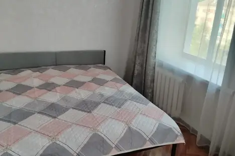 2-комнатная квартира в Белогорске, ул. 9 Мая, 223