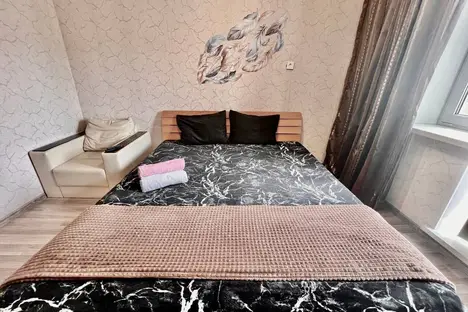 3-комнатная квартира в Тюмени, ул. Демьяна Бедного, 104