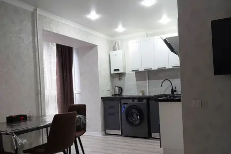 2-комнатная квартира в Кисловодске, ул. 8 Марта, 1