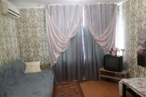 1-комнатная квартира в Азове, пер. Урицкого, 61