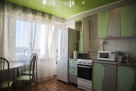 Двухкомнатная квартира в аренду посуточно в Кирове по адресу ул. Азина, д.15