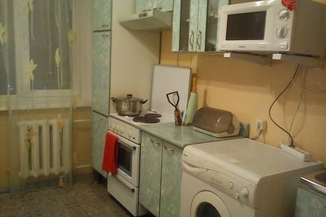 Однокомнатная квартира в аренду посуточно в Перми по адресу бульвар Гагарина, 56
