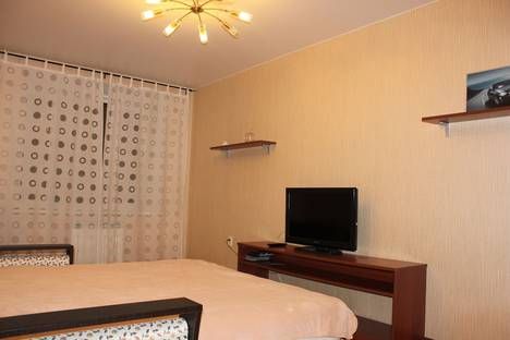Однокомнатная квартира в аренду посуточно в Казани по адресу ул. Сибгата Хакима, 33