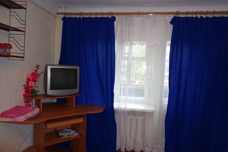 Двухкомнатная квартира в аренду посуточно в Уфе по адресу Первомаская, 69