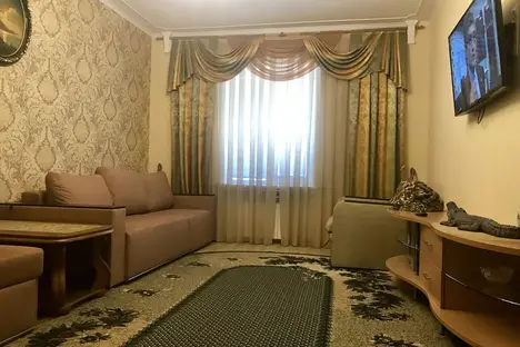 2-комнатная квартира в Севастополе, ул.Новороссийская,18