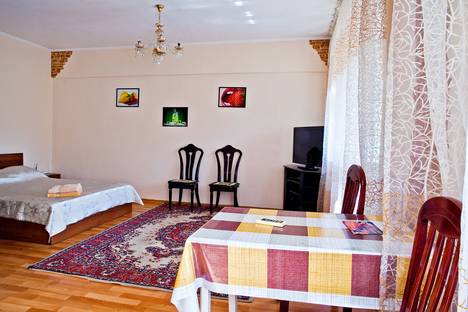 1-комнатная квартира в Алматы, Гоголя 47, м. Жибек Жолы
