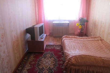 Двухкомнатная квартира в аренду посуточно в Прокопьевске по адресу Ноградская улица, 20