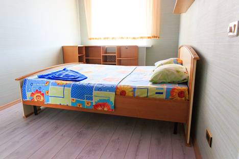 Двухкомнатная квартира в аренду посуточно в Сыктывкаре по адресу ул. Ленина, 32